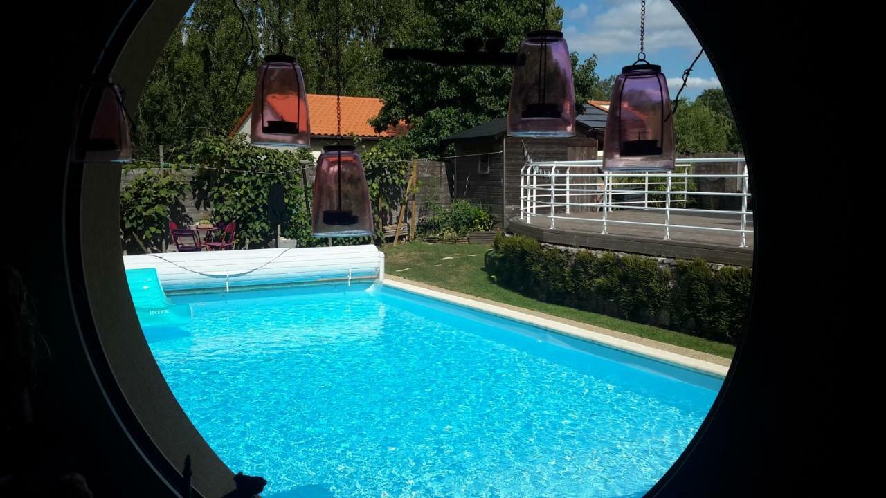 Gite Calme #2 Ou 3 Pers #Piscine #Cholet #Wifi Haut Debit #Travailleurs Thales Lacroix Et Autres Entreprises #Petits Dejeuners Et Repas Possibles Sur Demande Le May-sur-Evre Exterior foto